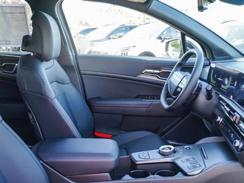 New 2026 Kia Sportage X-Line image 18
