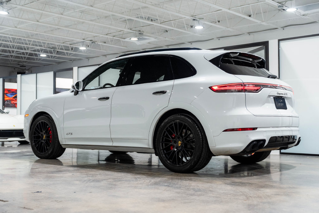 Used 2021 Porsche Cayenne GTS AWD/4WD image 15