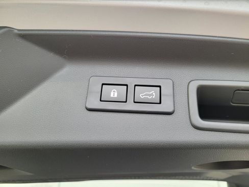 New 2025 Subaru Forester Limited image 19