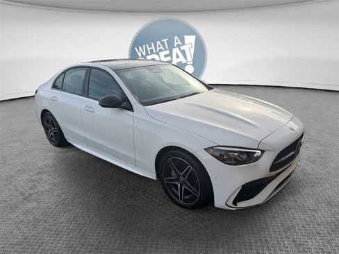 Used 2024 Mercedes-Benz C 300 4MATIC Sedan image 1