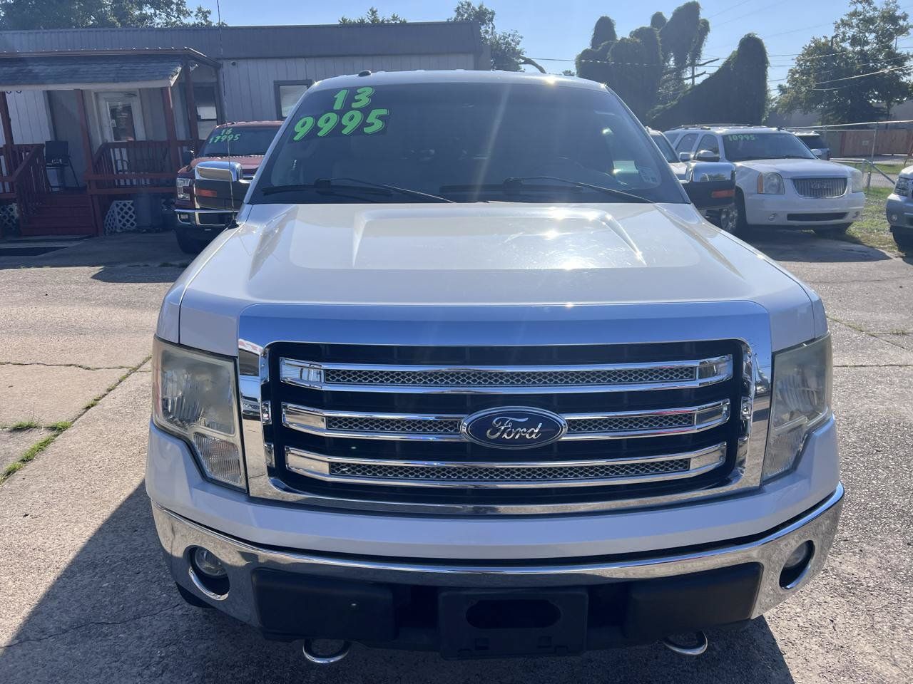 Used 2013 Ford F150 Lariat w/ Lariat Chrome Pkg AWD/4WD image 2