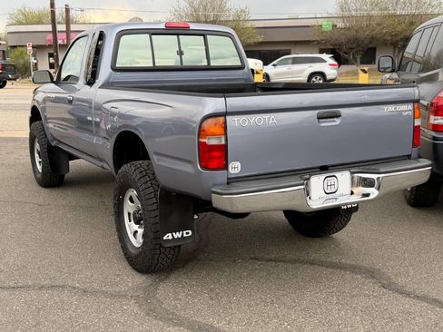 Used 1998 Toyota Tacoma SR5 AWD/4WD image 15