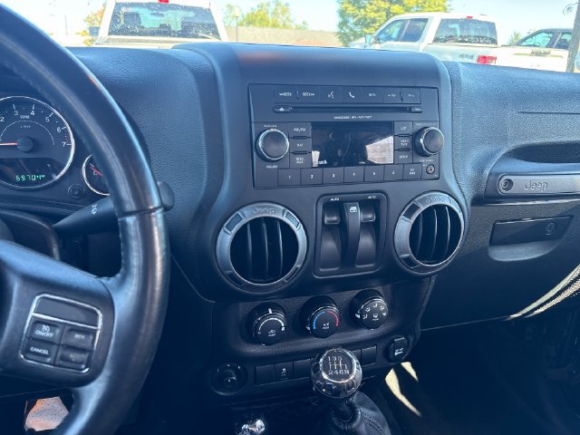 Used 2016 Jeep Wrangler Sport w/ Quick Order Package 23S AWD/4WD image 19