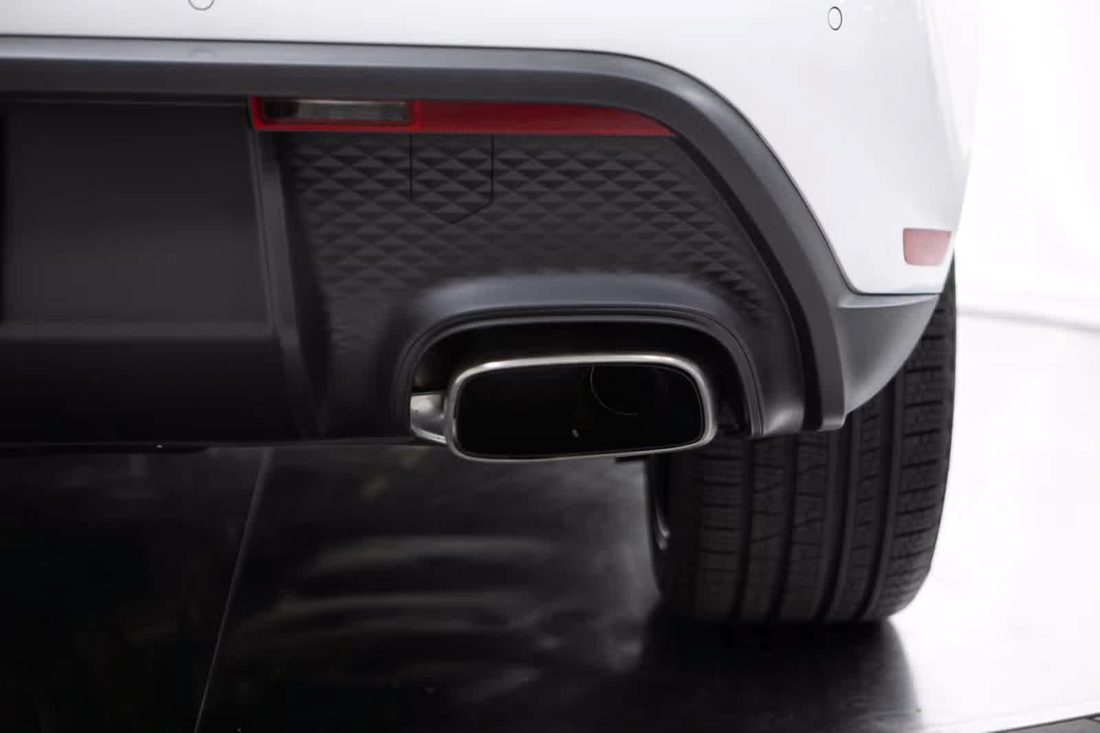 Certified 2026 Porsche Macan AWD/4WD image 20