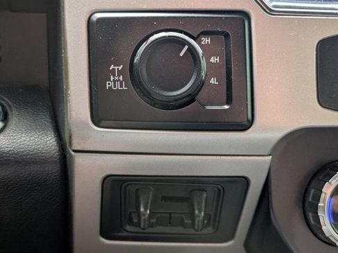 Used 2022 Ford F250 Lariat w/ Lariat Ultimate Package AWD/4WD image 24