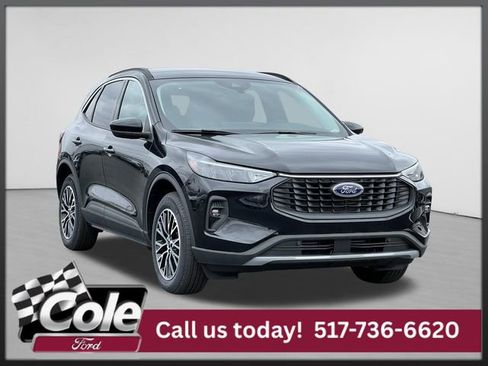New 2024 Ford Escape SE FWD image 1