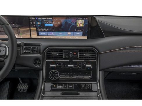 New 2026 Nissan Armada PRO-4X w/ Captain's Chari Seat Package AWD/4WD image 7