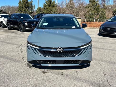 New 2026 Nissan Sentra SV w/ Floor Mat Package FWD image 2