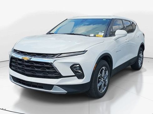 Used 2023 Chevrolet Blazer LT FWD image 7