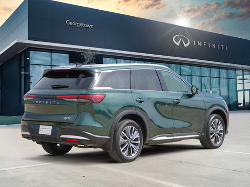 Certified 2026 INFINITI QX60 Luxe w/ Cargo Package image 4