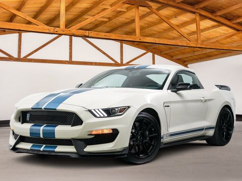 Used 2020 Ford Mustang Shelby GT350 w/ Technology Package image 1