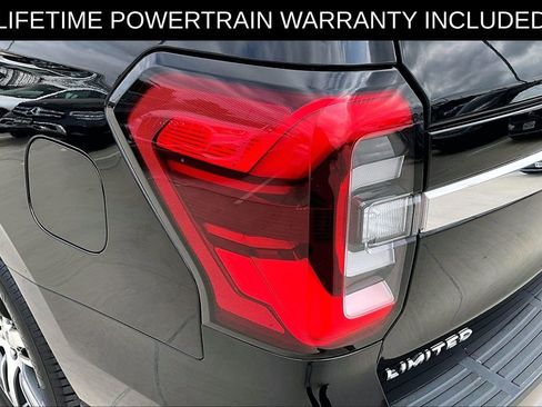 Used 2024 Ford Expedition Limited image 41