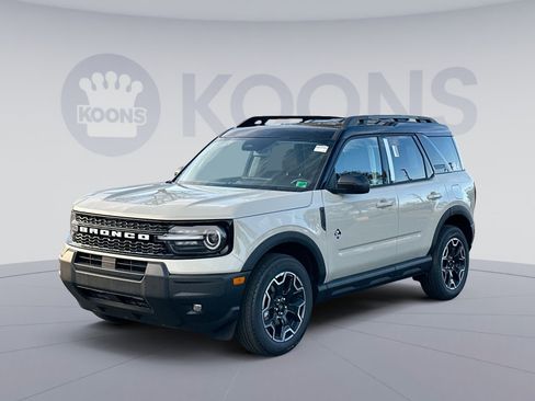 New 2025 Ford Bronco Sport Outer Banks image 1