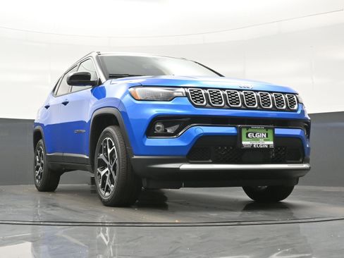 New 2026 Jeep Compass Limited image 17