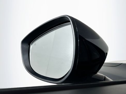 Used 2024 MAZDA CX-90 Plug-In Hybrid w/ Preferred image 16