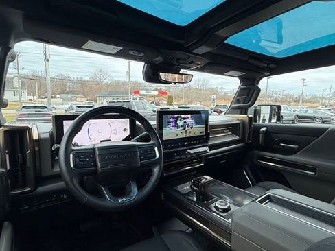 Used 2024 GMC Hummer EV 3X image 21
