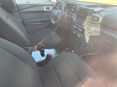 New 2025 Ford Explorer 4WD Police Interceptor image 3