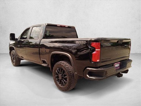 Used 2026 Chevrolet Silverado 2500 LT w/ Trail Boss Package AWD/4WD image 7