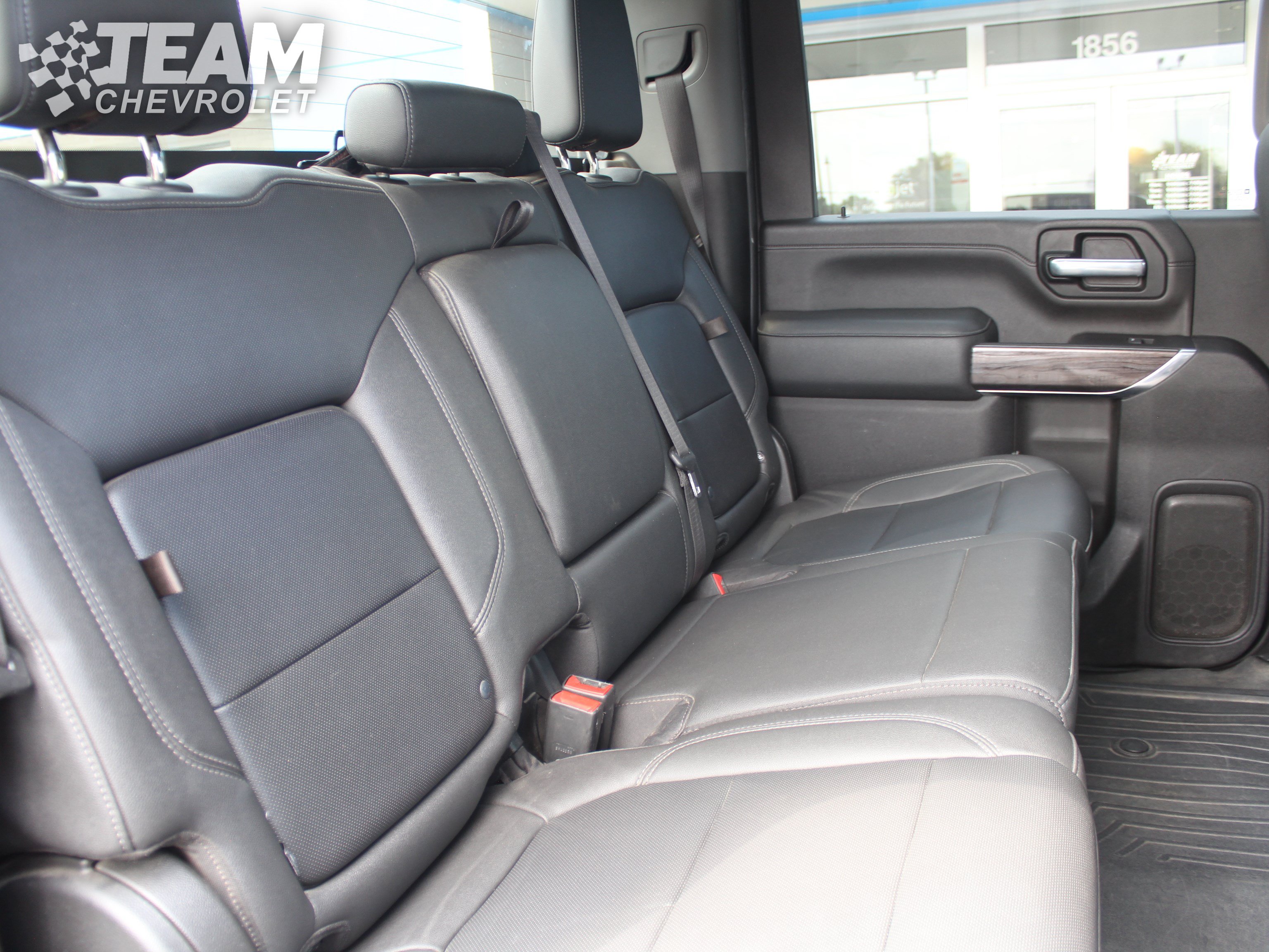 Used 2023 Chevrolet Silverado 2500 LTZ w/ Snow Plow Prep/Camper Package AWD/4WD image 27
