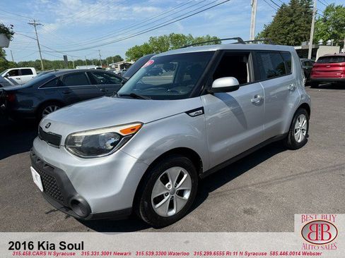 Used 2016 Kia Soul w/ Convenience Package FWD image 7