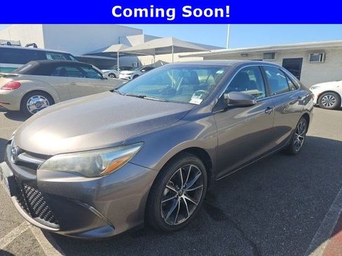 Used 2017 Toyota Camry XSE w/ Moonroof Package image 1