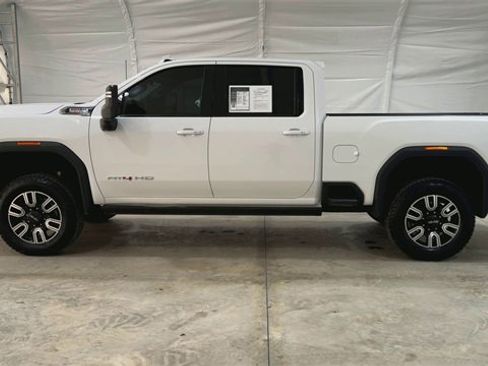 Used 2022 GMC Sierra 2500 AT4 w/ AT4 Preferred Package image 5
