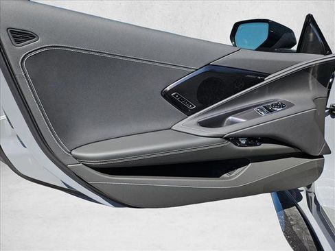 New 2025 Chevrolet Corvette E-Ray w/ Stealth Interior Trim Package AWD/4WD image 12