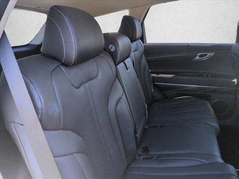 Used 2024 Genesis GV80 2.5T image 20