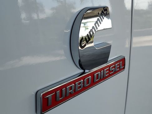 New 2026 RAM 3500 Laramie AWD/4WD image 5