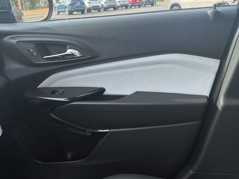 New 2026 Chevrolet Trax LT w/ LT Convenience Package image 37