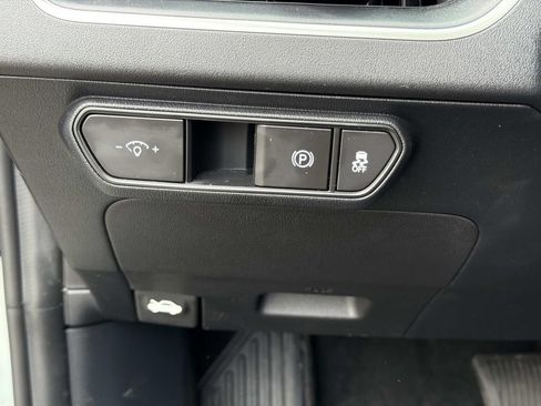 Used 2025 Kia K4 FWD image 20