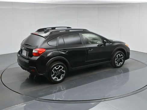 Used 2017 Subaru Crosstrek 2.0i Premium image 42