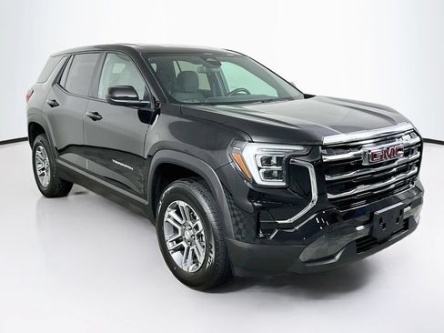 Used 2025 GMC Terrain Elevation AWD/4WD image 2