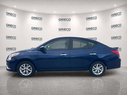 Used 2018 Nissan Versa SV w/ SV Special Edition Package FWD image 2