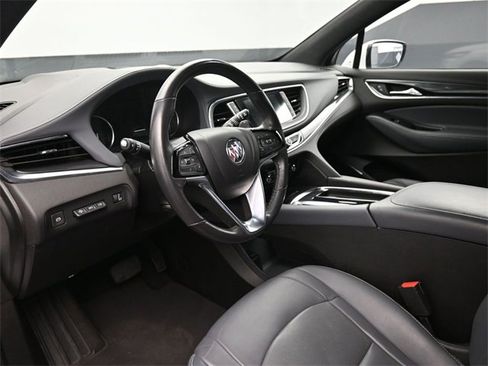 Used 2024 Buick Enclave Premium image 12