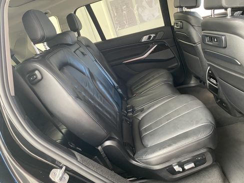 Used 2021 BMW X7 xDrive40i AWD/4WD image 13