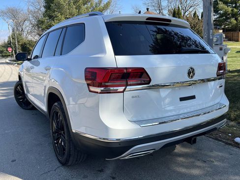 Used 2019 Volkswagen Atlas SEL image 4