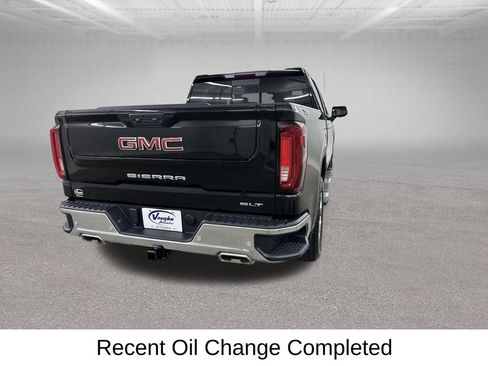 Used 2024 GMC Sierra 1500 SLT w/ SLT Premium Plus Package AWD/4WD image 13