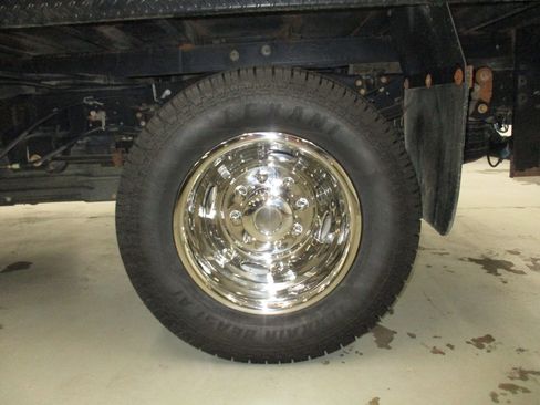 Used 2012 Ford F350 XL w/ Skid Plate Pkg AWD/4WD image 5