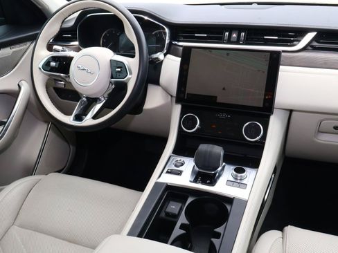 Used 2023 Jaguar F-PACE S AWD/4WD image 10