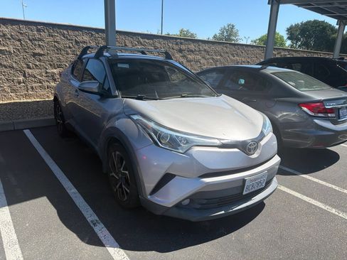 Certified 2018 Toyota C-HR XLE FWD image 2