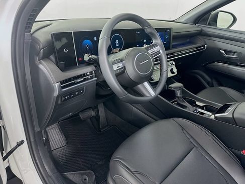 Certified 2026 Hyundai Santa Cruz Limited AWD/4WD image 9