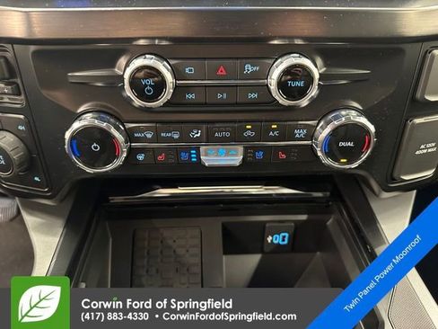 New 2026 Ford F250 Lariat w/ Black Appearance Package image 39