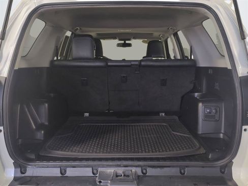 Used 2017 Toyota 4Runner Limited image 14