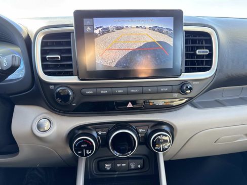 New 2026 Hyundai Venue SEL image 4
