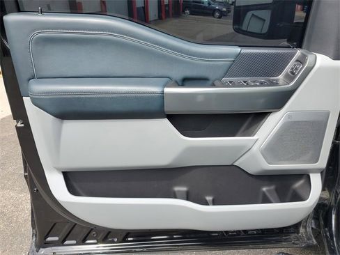 Used 2023 Ford F250 Limited w/ FX4 Off-Road Package image 8