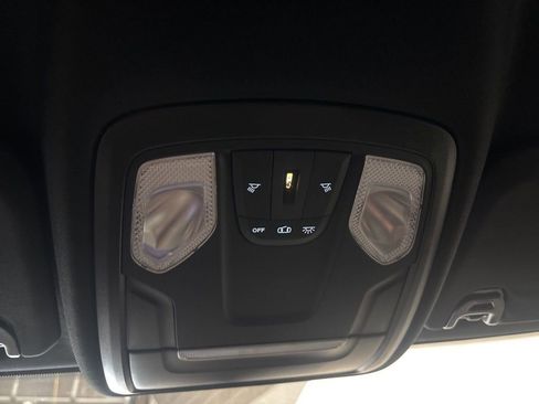 Used 2022 RAM 2500 Tradesman w/ Chrome Appearance Group image 25