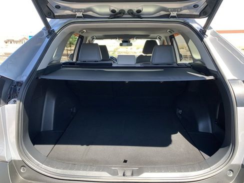 Used 2019 Toyota RAV4 XLE Premium FWD image 13