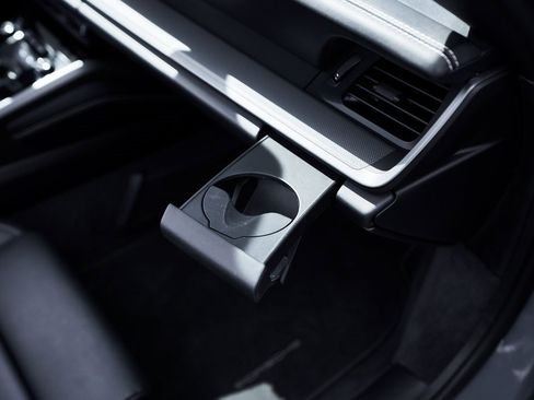 Used 2024 Porsche 911 Targa 4S w/ Premium Package image 35