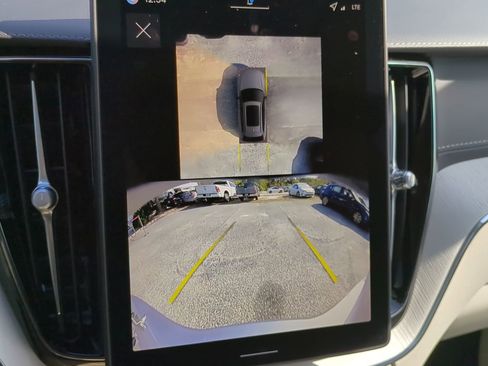 New 2026 Volvo XC60 B5 Ultra w/ Climate Package image 19